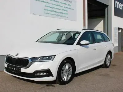 Brugt Skoda Octavia Ambition 150 HK (110 kW) 2023 Hvid Stationcar