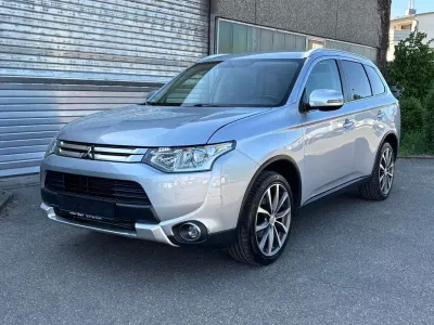 Brugt Mitsubishi Outlander Diamant Edition 150 HK (110 kW) 2015 Sølv SUV