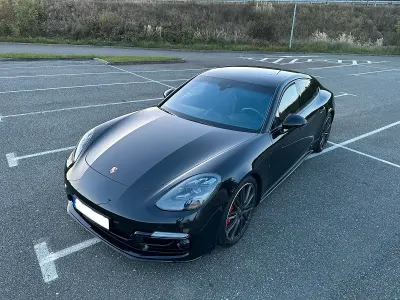 Gebraucht Porsche Panamera Turbo 549 PS (403 kW) 2017 Schwarz Kleinwagen