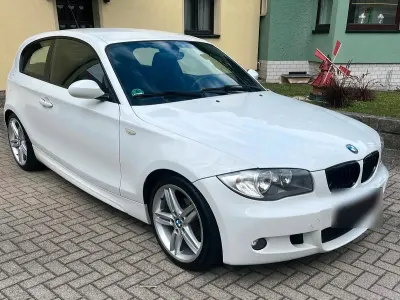 Gebraucht BMW 116 122 PS (89 kW) 2009 Weiß Kleinwagen