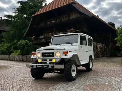 Gebraucht Toyota Land Cruiser 120 PS (88 kW) 1982 Weiß SUV