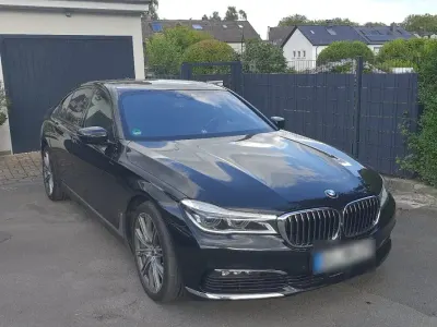 Gebraucht BMW 750 449 PS (330 kW) 2018 Schwarz Limousine