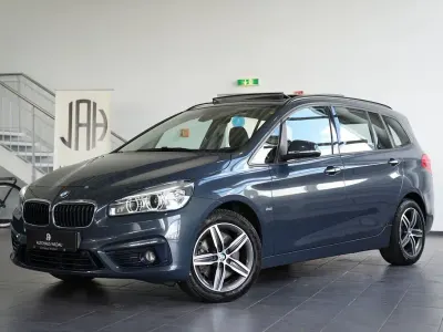 Gebraucht BMW 220 Sport Line 190 PS (139 kW) 2016 Grau Van / Kleinbus