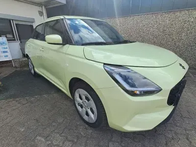 Gebraucht Suzuki Swift Comfort 83 PS (61 kW) 2025 Gelb Kleinwagen