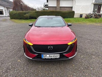 Rot Gebraucht 2025 Mazda 6e Takumi-Line Limousine | 36.490 € (Guter Preis)
