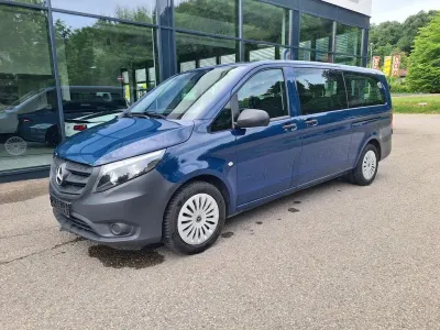 Gebraucht Mercedes Vito 136 PS (100 kW) 2023 Stahlblau Van