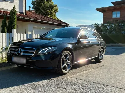 Gebraucht Mercedes E220 2017 Schwarz Kombi