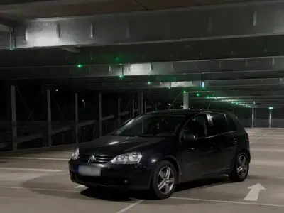 Gebraucht VW Golf V Highline 140 PS (102 kW) 2006 Schwarz Kleinwagen