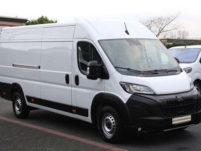 Gebraucht Peugeot Boxer 140 PS (102 kW) 2024 Weiß icy Van