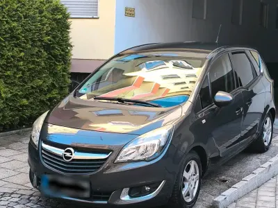 Gebraucht Opel Meriva 120 PS (88 kW) 2015 Braun Van / Kleinbus