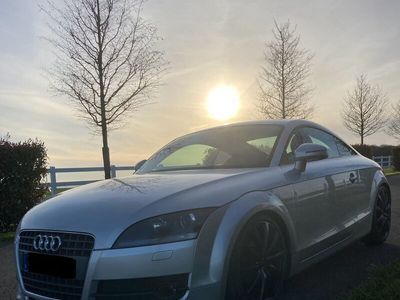 gebraucht Audi TT 8J, Coupé, sehr guter Zustand, fast Youngtimer