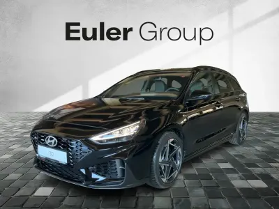 Neu Hyundai i30 150 PS (110 kW) 2026 Schwarz Kombi