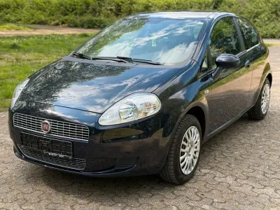 Gebraucht Fiat Grande Punto Active 65 PS (47 kW) 2009 Schwarz Kleinwagen