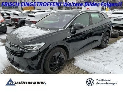 Mythosschwarz metallic Gebraucht 2022 VW ID.4 Pro Performance SUV | 25.748 € (Guter Preis)