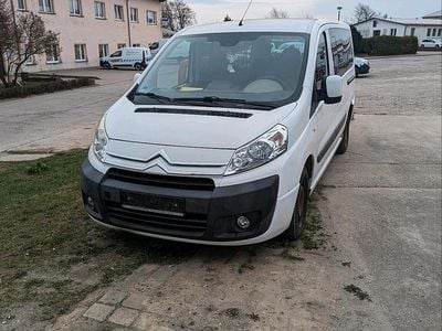Second-hand Citroën Jumpy 120 CP (88 kW) 2011 Alb Monovolum