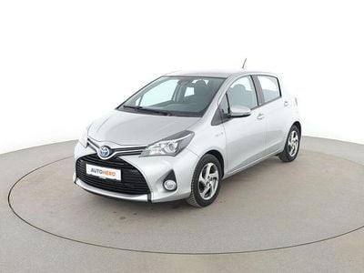 Gebraucht Toyota Yaris Hybrid Edition-S 101 PS (74 kW) 2016 Silber Limousine