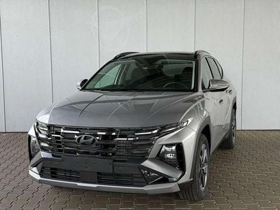 Neu Hyundai Tucson 160 PS (117 kW) 2025 Shimmering silver SUV