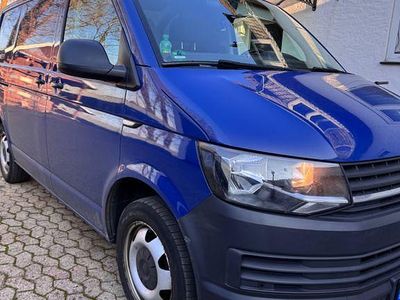 Blau Gebraucht 2018 VW Transporter Van | 14.600 €