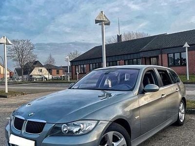 Gebraucht BMW 320 150 PS (110 kW) 2007 Grau Kombi