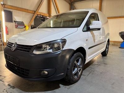 Weiß Gebraucht 2015 VW Caddy Trendline Van / Kleinbus | 10.990 € (Guter Preis)
