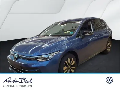 Gebraucht VW Golf VIII Goal 150 PS (110 kW) 2025 Blau Limousine