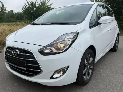 Gebraucht Hyundai ix20 YES! 125 PS (91 kW) 2016 Weiß Kleinwagen
