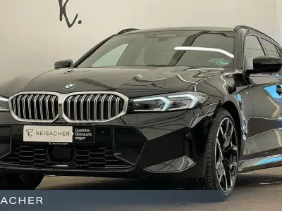 Gebraucht BMW 320 Comfort Edition 190 PS (139 kW) 2025 Saphirschwarz metallic Kombi