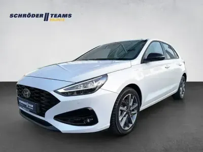 Second-hand Hyundai i30 Advantage 140 CP (102 kW) 2025 Alb Berlinǎ