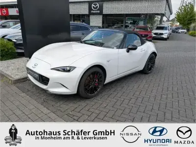 Używany Mazda MX5 Homura-Line 184 KM (135 kW) 2024 Biały Kabriolet