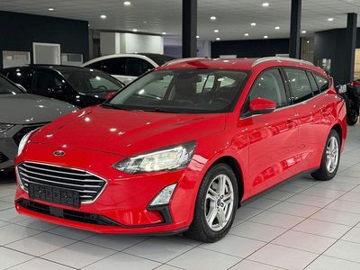 Gebraucht Ford Focus Cool & Connect 125 PS (91 kW) 2021 Rot Kombi