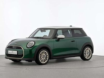 Gebraucht Mini Cooper Favoured 156 PS (114 kW) 2024 Grün Kleinwagen