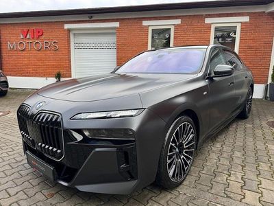 Gebraucht BMW 740 M Sport 286 PS (210 kW) 2025 Grau Limousine