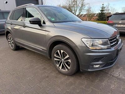 Grau Gebraucht 2020 VW Tiguan IQ Drive SUV | 21.499 € (Guter Preis)
