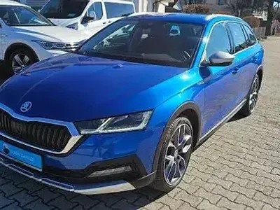Używany Skoda Octavia Scout 4x4 200 KM (147 kW) 2021 Niebieski Sedan/Limuzyna