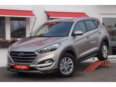 Gebraucht Hyundai Tucson Premium 177 PS (130 kW) 2018 White sand (metallic) SUV