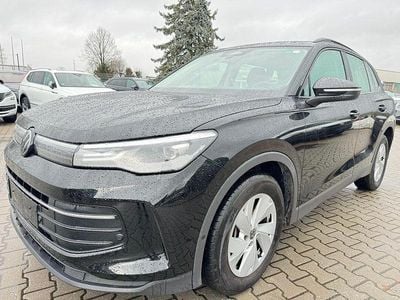 Gebraucht VW Tiguan Life 150 PS (110 kW) 2025 Schwarz SUV