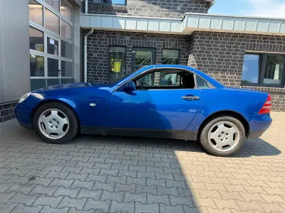 Gebraucht Mercedes SLK200 135 PS (99 kW) 1998 Blau Cabrio