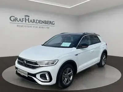 Second-hand VW T-Roc R-line 110 CP (80 kW) 2023 Alb SUV