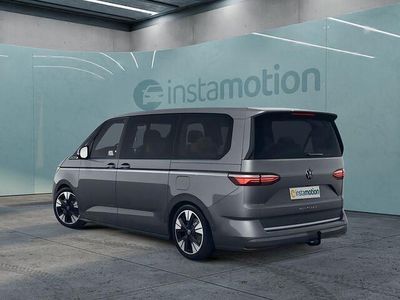 Usata VW Multivan Style 150 CV (110 kW) 2025 Grigio Monovolume