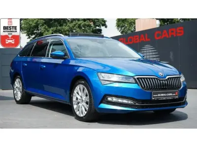 Gebraucht Skoda Superb Style 200 PS (147 kW) 2023 Blau Kombi