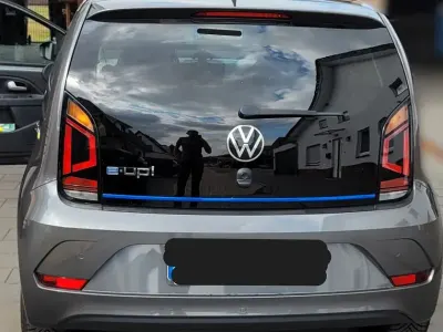 Gebraucht VW e-up! Style 61 kW (83 PS) 2022 Grau Kleinwagen
