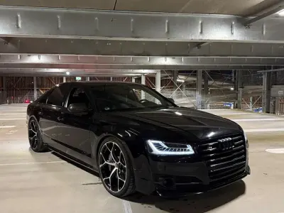 Gebraucht Audi S8 plus Sport 605 PS (444 kW) 2017 Schwarz Limousine