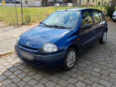 Renault Clio II