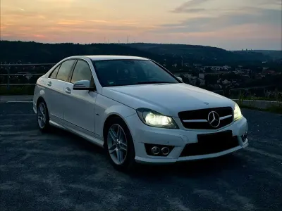 Gebraucht Mercedes C200 Sport 184 PS (135 kW) 2011 Weiß Limousine