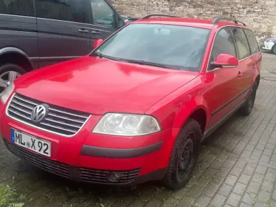 Gebraucht VW Passat 130 PS (95 kW) 2004 Rot Kombi