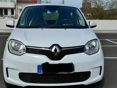 Używany Renault Twingo LIMITED 73 KM (53 kW) 2019 Biały Hatchback