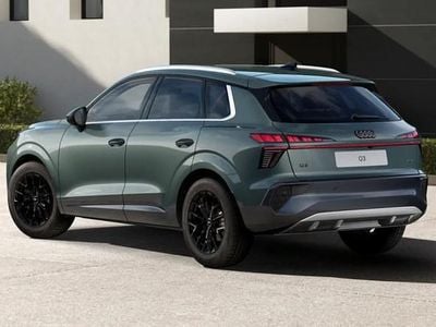 Neu Audi Q3 Ambiente 204 PS (150 kW) 2026 Salbeigrün metallic salbeigrün metallic SUV