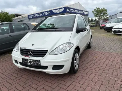 Gebraucht Mercedes A150 95 PS (69 kW) 2008 Calcitweiss  unilack Kleinwagen