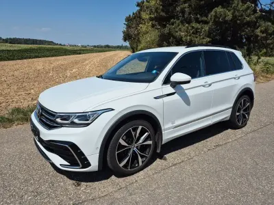 Gebraucht VW Tiguan R-line 200 PS (147 kW) 2024 Weiß SUV