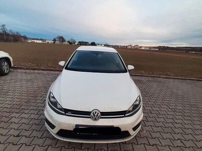 Gebraucht VW Golf VII Comfortline 150 PS (110 kW) 2016 Weiß Limousine
